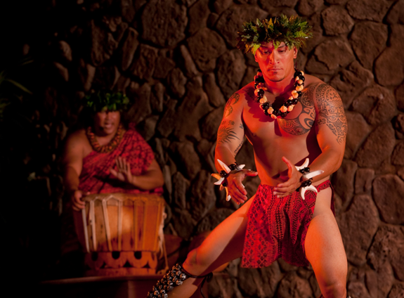 Credits: GoHawaii Luau Maui 